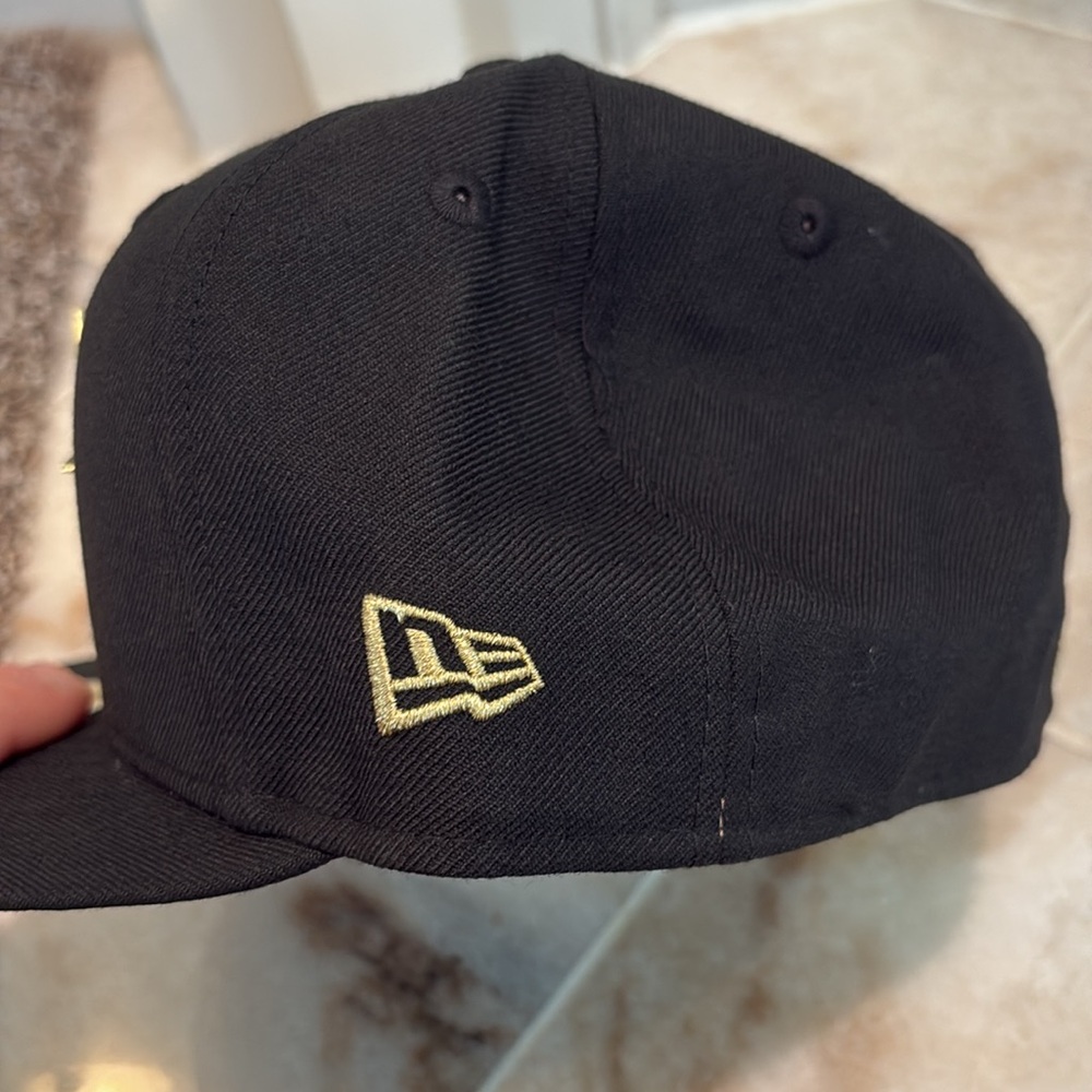 Seattle Mariners New Era Marvel Infinity Stones Cap 59Fifty Fitted RARE Size 7.5 - Picture 5 of 8